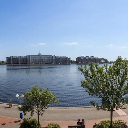 Gemuetliche Ferienwohnung Mit Meerblick Direkt Am Hafen ヴィルヘルムスハーフェン エクステリア 写真